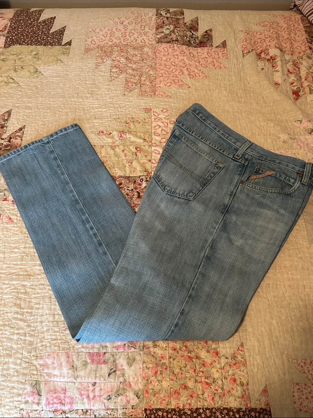 Starched Ariat Light Wash 30x34